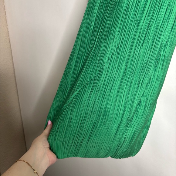 Anthropologie V-Neck Pleated Slim Midi Dress Green size XS - Picture 12 of 13